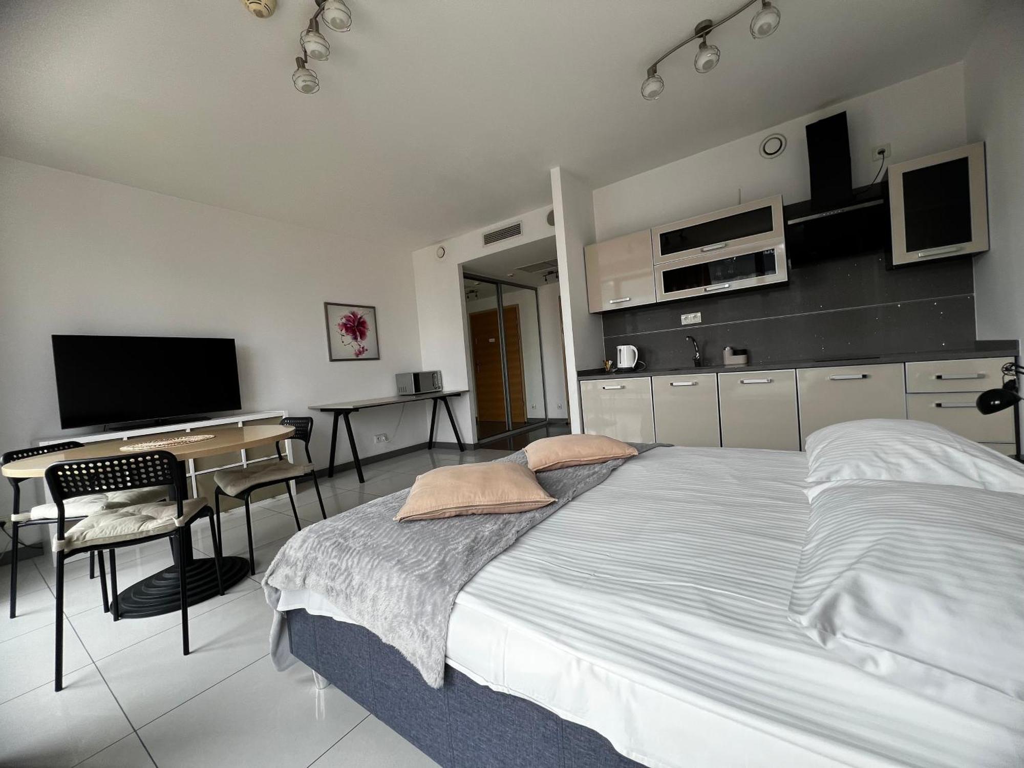 Silver Apartments Wroclaw Ngoại thất bức ảnh