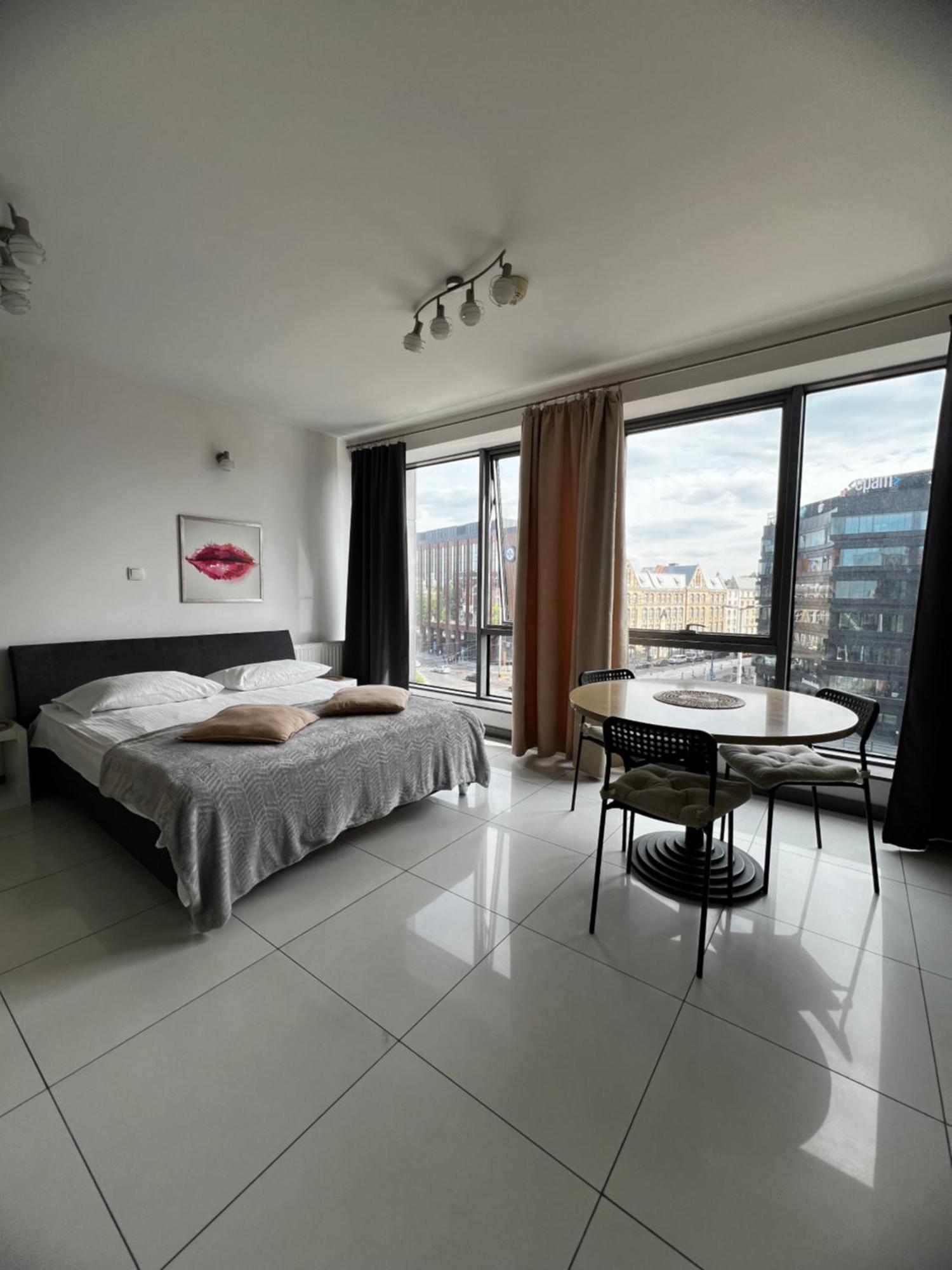 Silver Apartments Wroclaw Ngoại thất bức ảnh