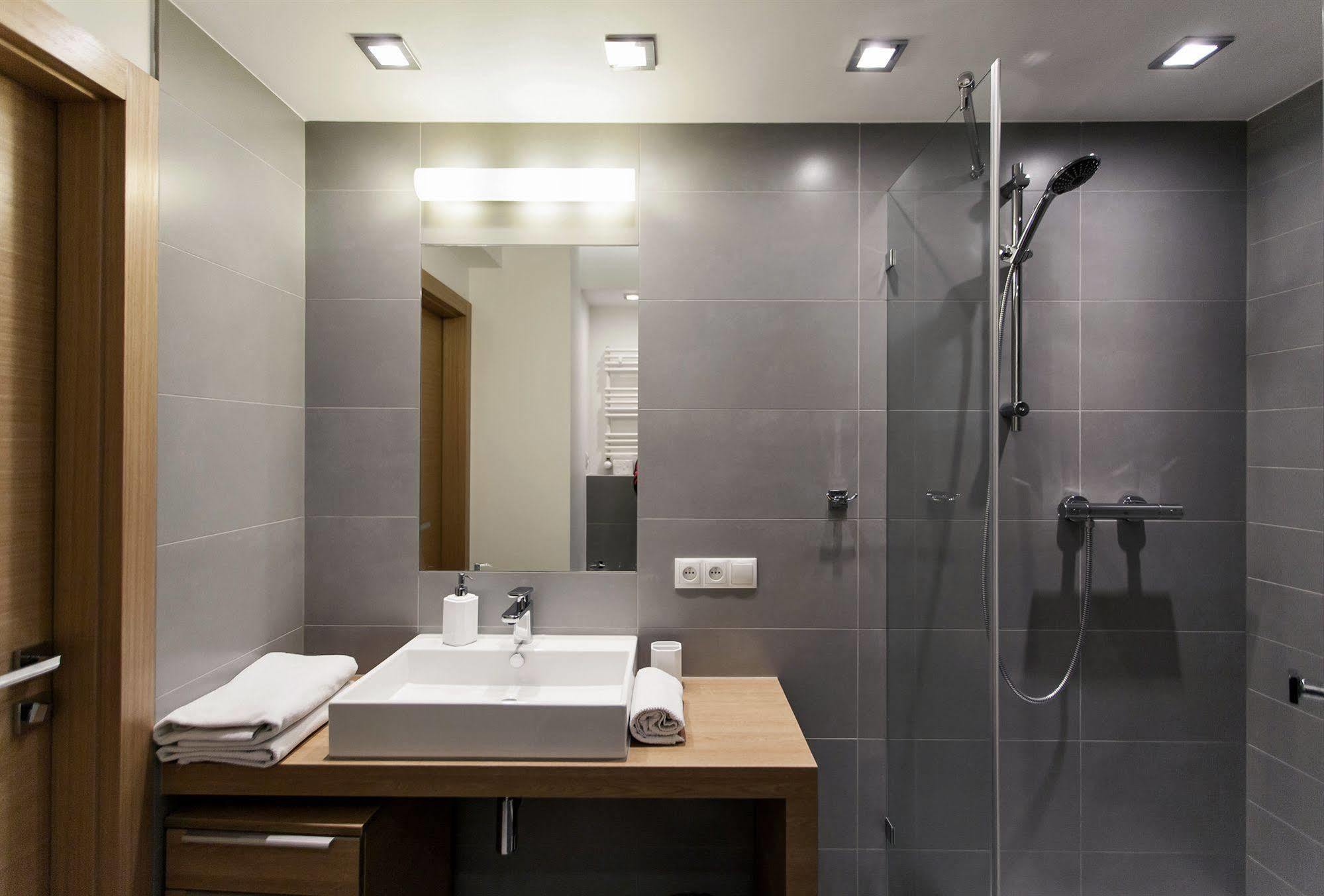 Silver Apartments Wroclaw Ngoại thất bức ảnh