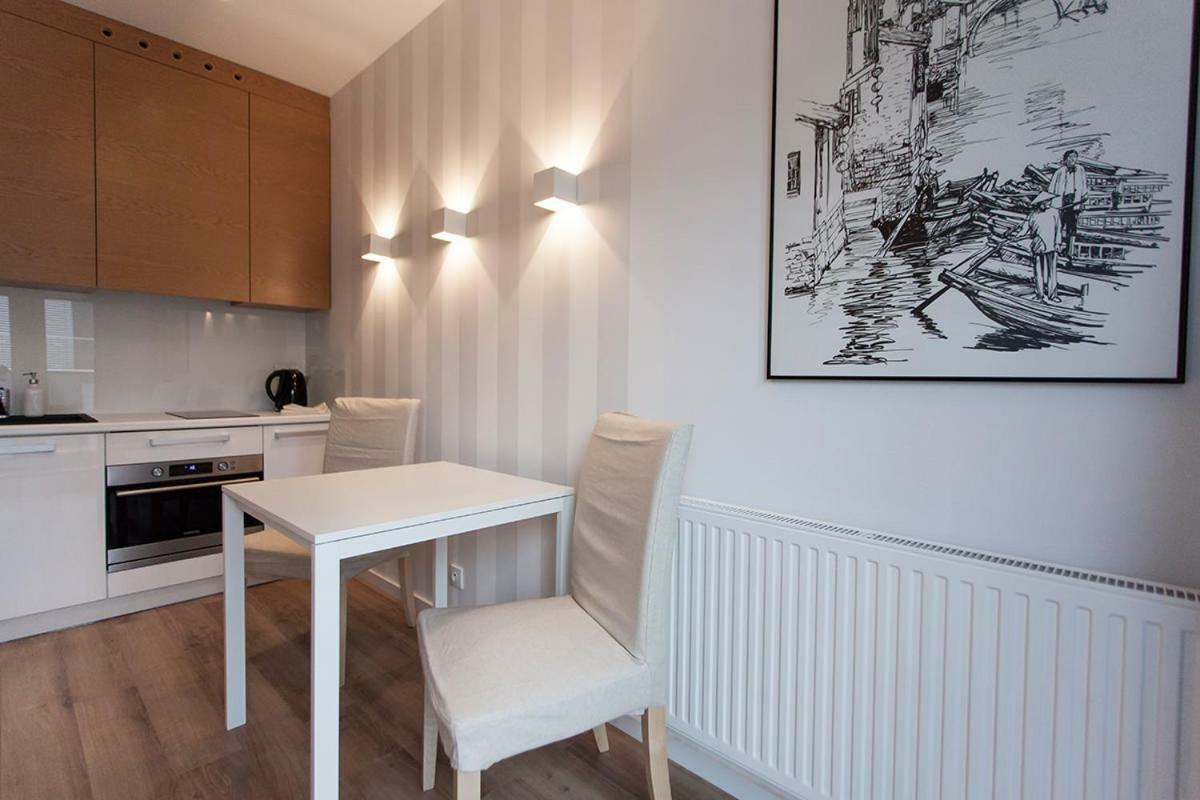 Silver Apartments Wroclaw Ngoại thất bức ảnh