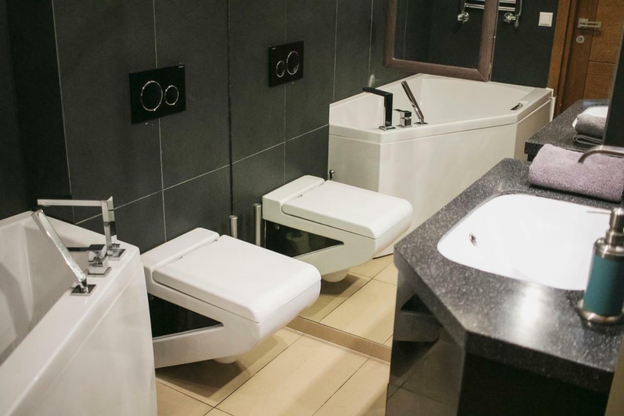 Silver Apartments Wroclaw Ngoại thất bức ảnh